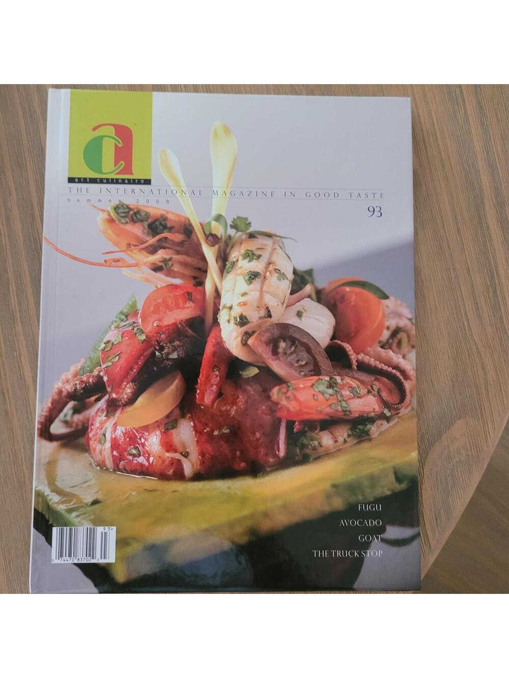 The International Magazine in Good Taste Issue 93